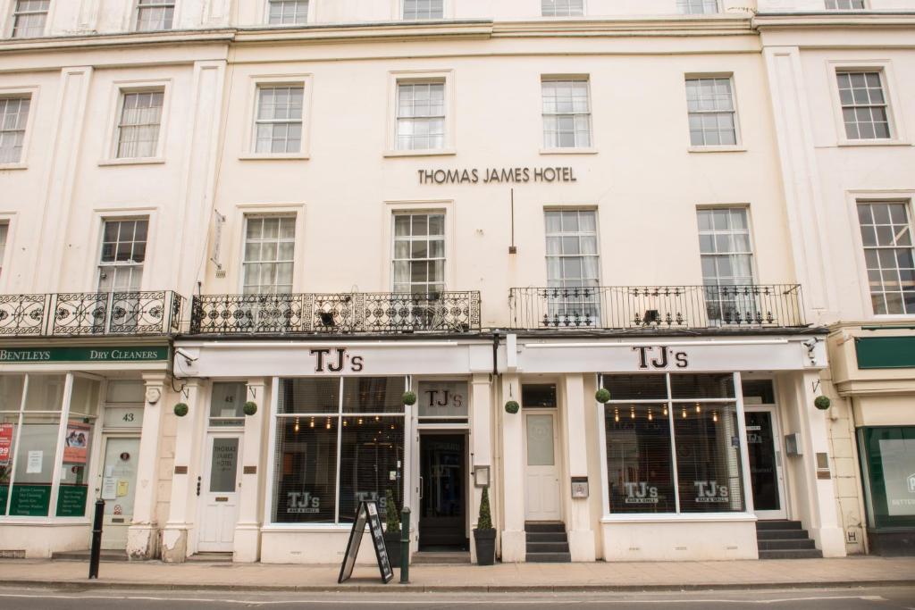 Thomas James Hotel Лемингтън Спа Екстериор снимка